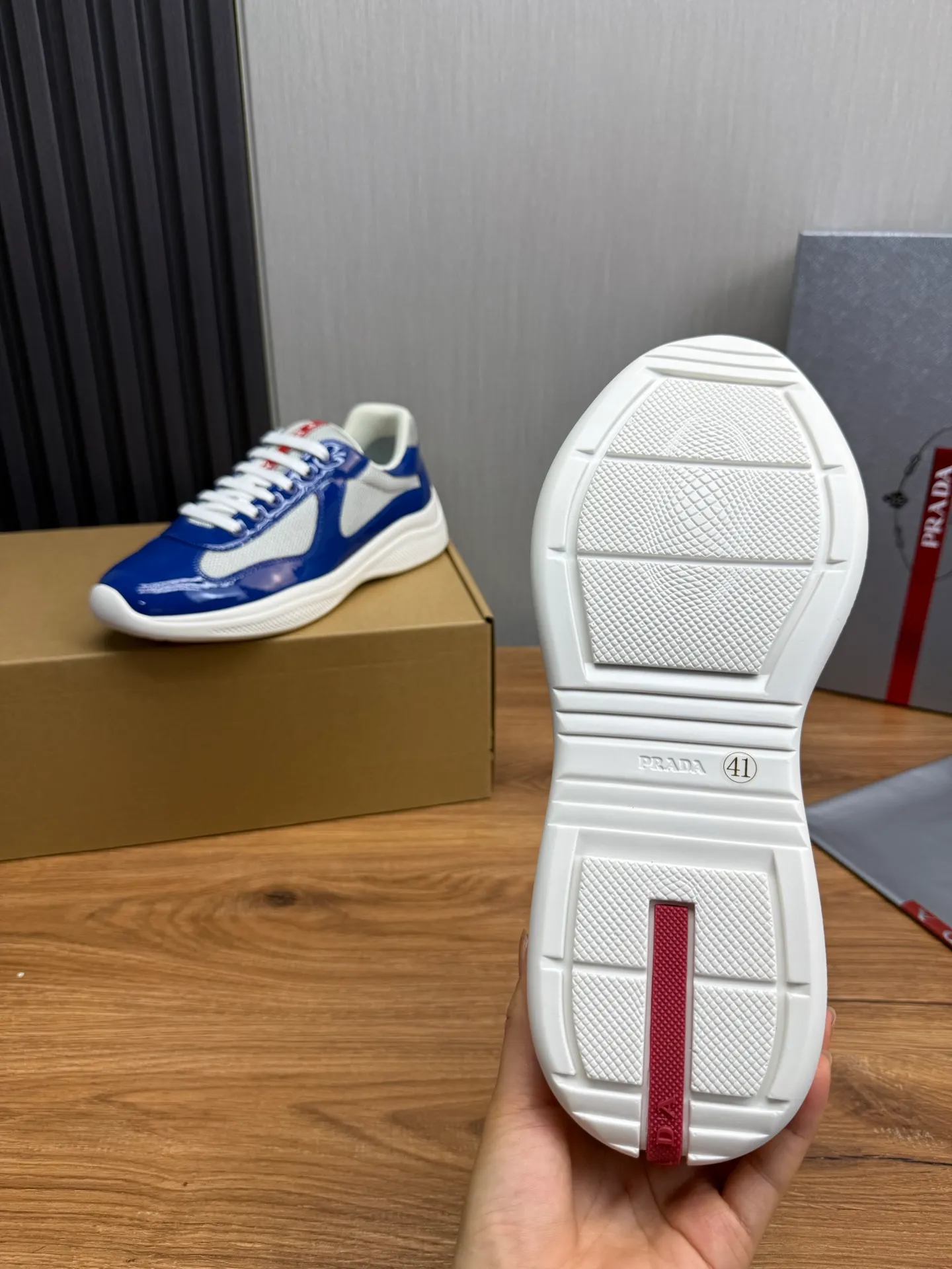 Men's shoes 640💰 [PRADA] Hot selling items🔥Must be recommended every day~~ Official website synchronized, 1:1 high quality shipments✔️ Imported cowhide fabric, rubber material + cowhide lining, original bottom, high-end airplane box packaging🎁 38-45 (38.45 custom-made, non-returnable)